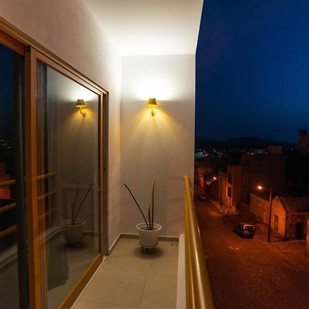 Apartamento Fatima Amwilla Guesthouse Mindelo Extérieur photo
